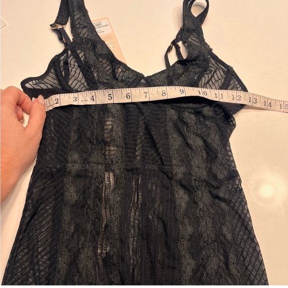 House of CB Romi Black Lace Underwire Nightie Dress, Size XSmall, retail $149 - Picture 8 of 10